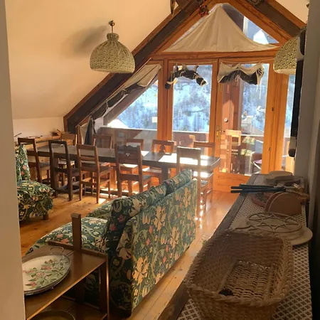 Daire La Grangia - Mountain Loft *